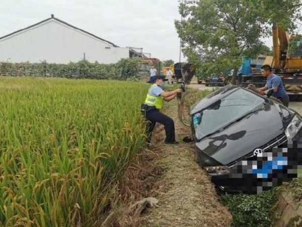 荆州区吊车出租_-如何保证长期停用的吊车不损坏
